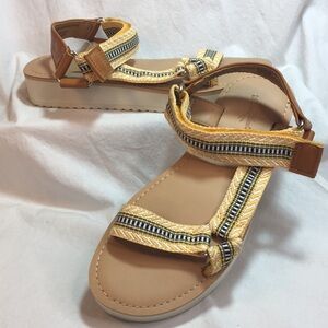 Women's Athletic Open-Toe Sandal by Universal Thread, Sz 6